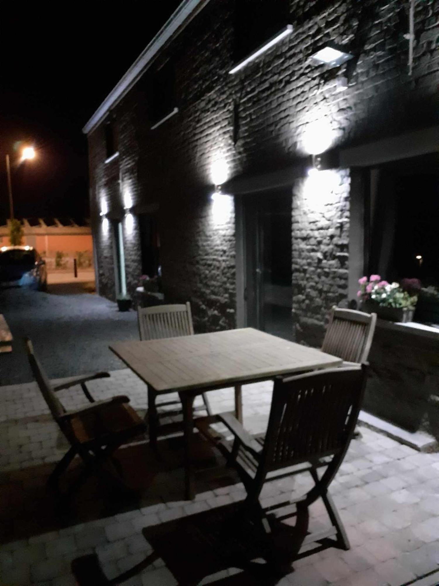 Les Gites Du Ravel Soignies Exteriör bild